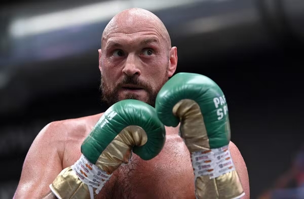 Diario HOY | Fury defenderá su título CMB de pesos pesados contra Chisora
