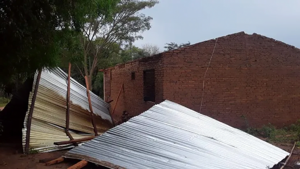 Más de 100 familias afectadas por temporal en Misiones - Noticiero Paraguay