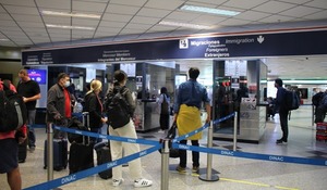 Paraguay cuenta con una nueva y moderna ley de migraciones - Revista PLUS