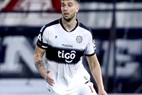 ¡La FIFA sanciona duramente a Olimpia por demanda del jugador Agustín Ale!