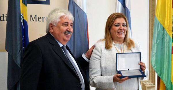 La Nación / Reconocen labor de Sandra Quiñónez en reunión de representantes de fiscalías del Mercosur