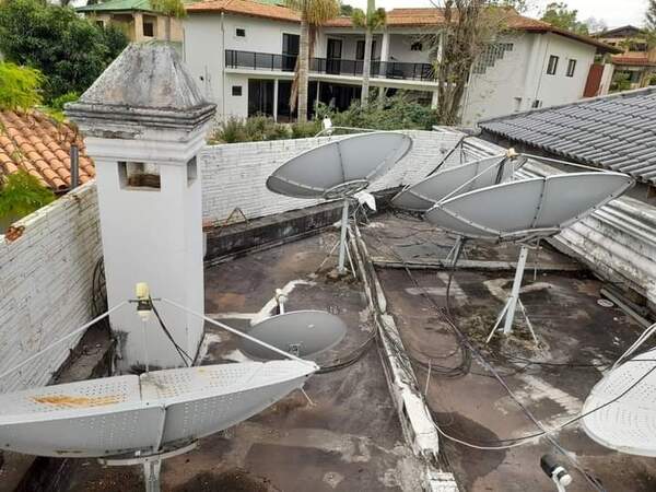 Diario HOY | Imputan a un brasileño que "pirateaba" señales de televisión