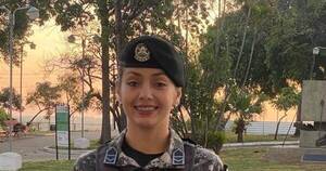 La Nación / Primera instructora del Grupo Lince fue distinguida por su labor a favor de la sociedad