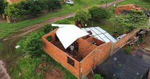 La Nación / Temporal afectó a más de 100 familias en Misiones