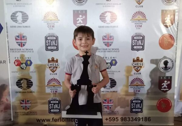 Centro Educativo Municipal se consagró como campeón paranaense de Ajedrez Escolar 2022 – Diario TNPRESS