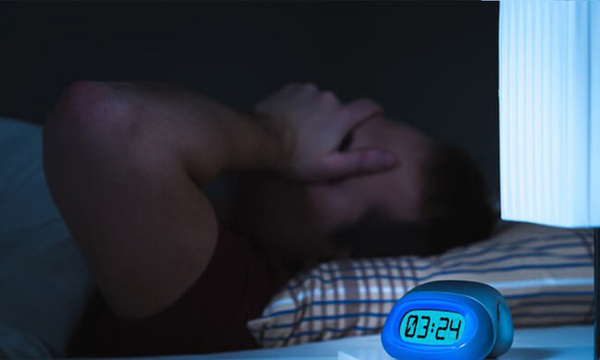 Dormir menos de 5 horas a los 50, eleva la probabilidad de enfermedades crónicas - OviedoPress