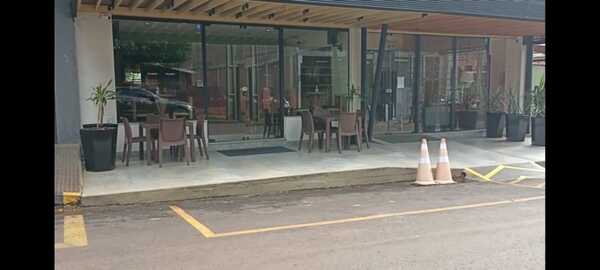CDE: Balean a un hombre frente a un local gastronómico - Unicanal
