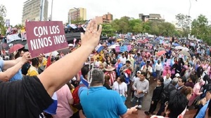 Oportunistas instrumentan miedo a transformación educativa por cuestión electoral, afirma académico | Noticias Paraguay