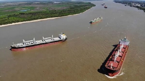 Cancillería rechaza pretensión de cobro de peaje en Hidrovía | Noticias Paraguay
