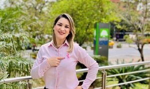 Banco GNB se suma a la campaña Octubre Rosa “Un día, más vida” - Revista PLUS