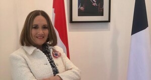 Cynthia Filártiga expuso sobre el panorama actual del Paraguay ante parlamentarios de Francia - Revista PLUS
