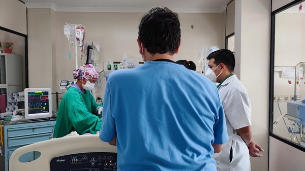 Diario HOY | Médicos aguardan con esperanza que Anita se estabilice tras el trasplante