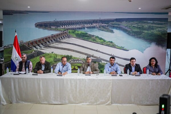 Moradores de más de 1.100 viviendas de Itaipu podrán legalizar sus propiedades - .::Agencia IP::.