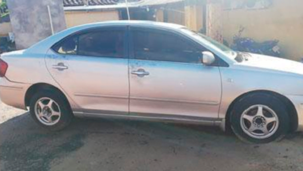 Hallan vehículo utilizado por delincuentes tras un asalto en Coronel Oviedo - Noticiero Paraguay