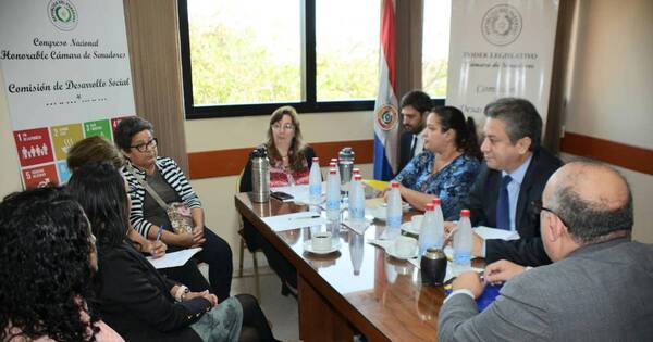 La Nación / Organizaciones piden políticas de seguridad alimentaria que no solo aplaquen el hambre