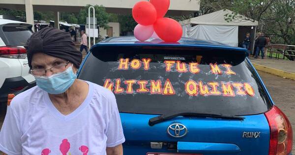 La Nación / Superó al cáncer: doña Ricarda celebró su última sesión de quimioterapia rodeada de su familia