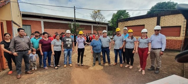 MUNICIPALIDAD DE CARLOS ANTONIO LÓPEZ IMPULSA IMPORTANTES OBRAS EN KRESSBURGO