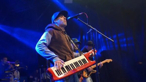 Édgar Camarasa, feliz porque cantará con Pablito Lescano en Buenos Aires - Gente - ABC Color