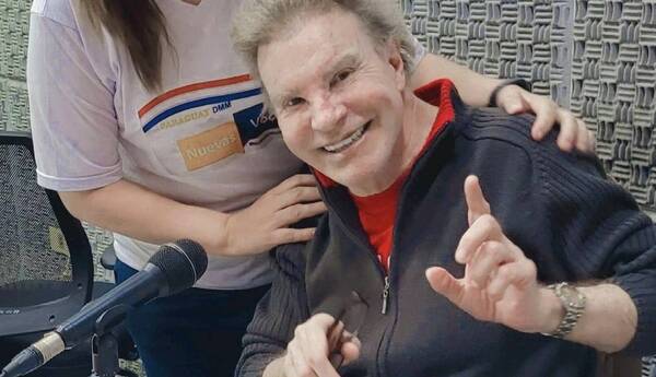 Crónica / Amoroso volvió a la radio después del infarto: “Es un volver a nacer”