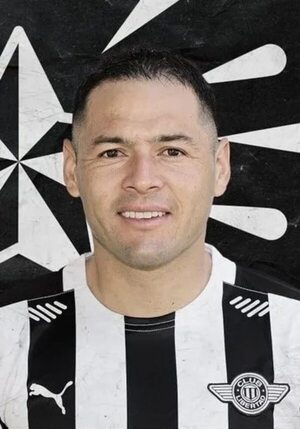 Solo 153 minutos en 17 encuentros de Aguilar en Libertad  - Fútbol - ABC Color