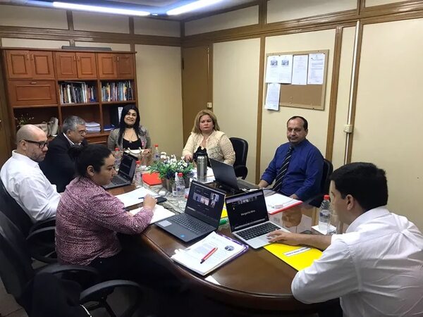 Conec: nómina de integrantes vuelve al Ejecutivo y se dilata conformación del consejo - Nacionales - ABC Color