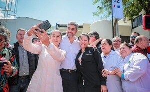 Alto Paraná recibió máquinas, puestos de salud, viviendas y títulos