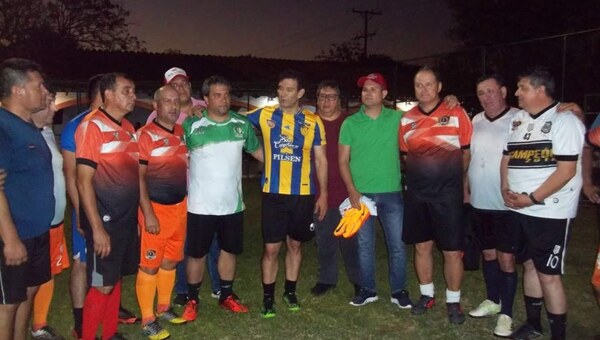 Realizan encuentro deportivo, candidatos de HC en San José de los Arroyos - Noticiero Paraguay
