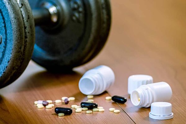 Autoridad sanitaria advierte que anabólicos esteroideos deben usarse bajo prescripción médica