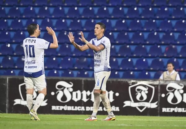 Melgarejo: Ameliano y el proyecto de formativas de la APF - Fútbol - ABC Color