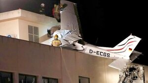 Diario HOY | Dos muertos al estrellarse pequeño avión en edificio de New Hampshire, EEUU
