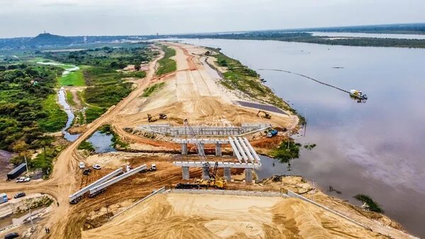Costanera Sur, una de las obras más caras, avanza con la construcción de último puente de la vía - Economía - ABC Color