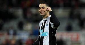 La Nación / Corean el nombre de Miguel Almirón en bares de Inglaterra