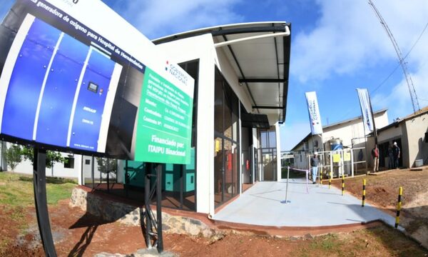 Inauguran USF y planta de oxígeno en Hernandarias