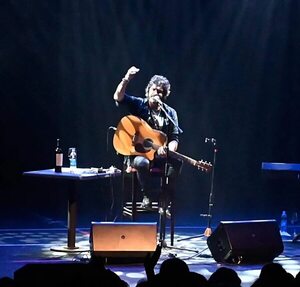 Iván Noble ofrece una noche de complicidad y amores en Asunción - Música - ABC Color