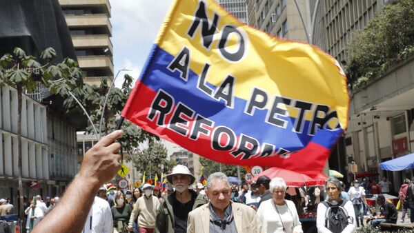 Colombia: Protestan contra proyecto de reforma tributaria - ADN Digital