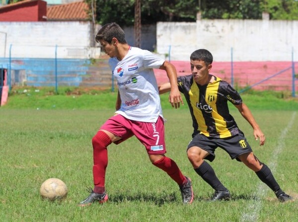 Sub 18: Así estuvo la disputa de la fecha 17 - APF