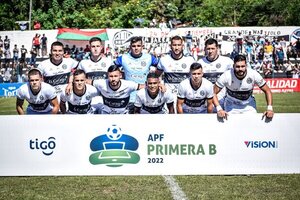 Diario HOY | ¡24 de Septiembre lleva a Areguá a la División Intermedia!