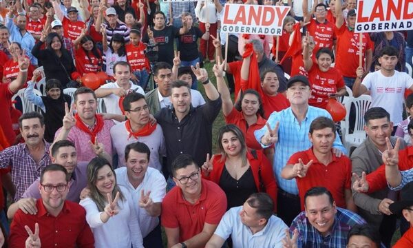 Vaesken pidió a Santi Peña dirección de Itaipú y como mínimo tres ministerios para el Alto Paraná