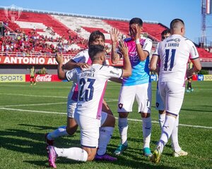 Cerro Porteño se recuperó y sigue prendido a la lucha por el campeonato | 1000 Noticias