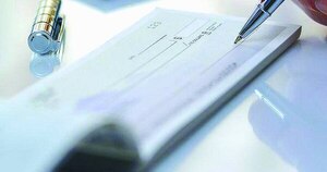 La Nación / Medios de pago digitales desplazan a los cheques