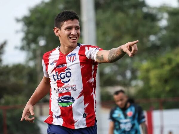 Los  “albirrojos” a la Primera División B - Fútbol de Ascenso de Paraguay - ABC Color