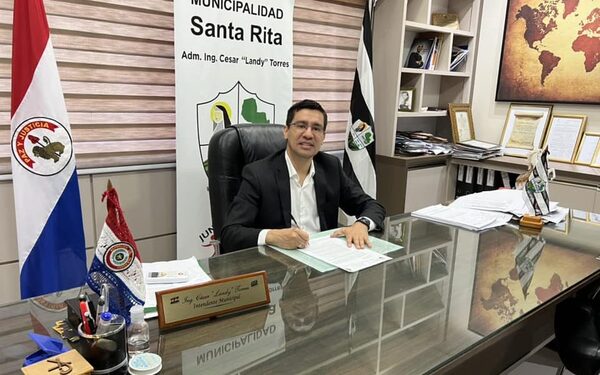 “Landy” Torres renuncia a la intendencia de Santa Rita y se abocará a campaña por la gobernación de Alto Paraná