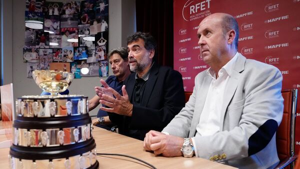 Carlos Alcaraz liderará al equipo español de Copa Davis