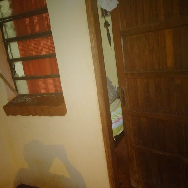 Delincuentes se llevan hasta los cubiertos de una vivienda en Barrio San Pedro