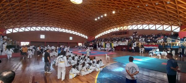 Histórico torneo de Taekwondo en homenaje a Marcos Insaurralde en Encarnación