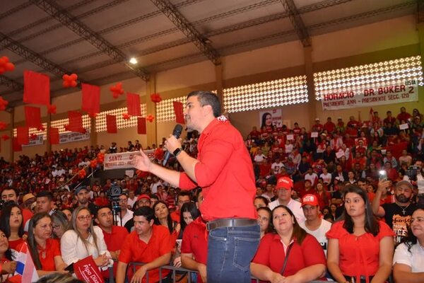 “Por un kit de víveres no vamos a hipotecar el futuro de Caazapá”, afirma precandidato de HC - Política - ABC Color