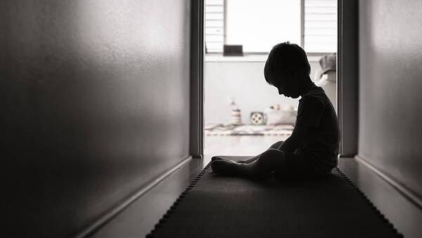 Diario HOY | Terrible caso: niño de solo 4 años tuvo que ser intervenido tras sufrir abuso sexual