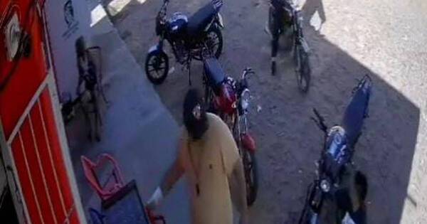 La Nación / Balean una bodega en Lambaré a plena luz del día