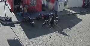 Desconocidos balearon bodega en Lambaré