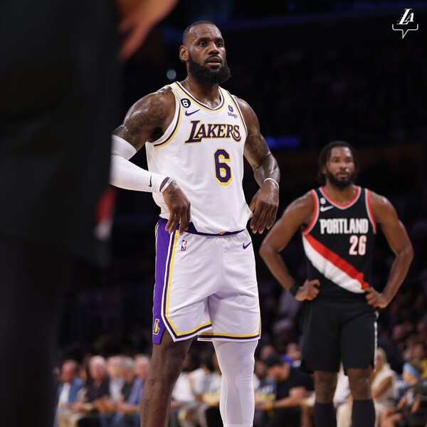 Los favoritos de la NBA tropiezan - El Independiente